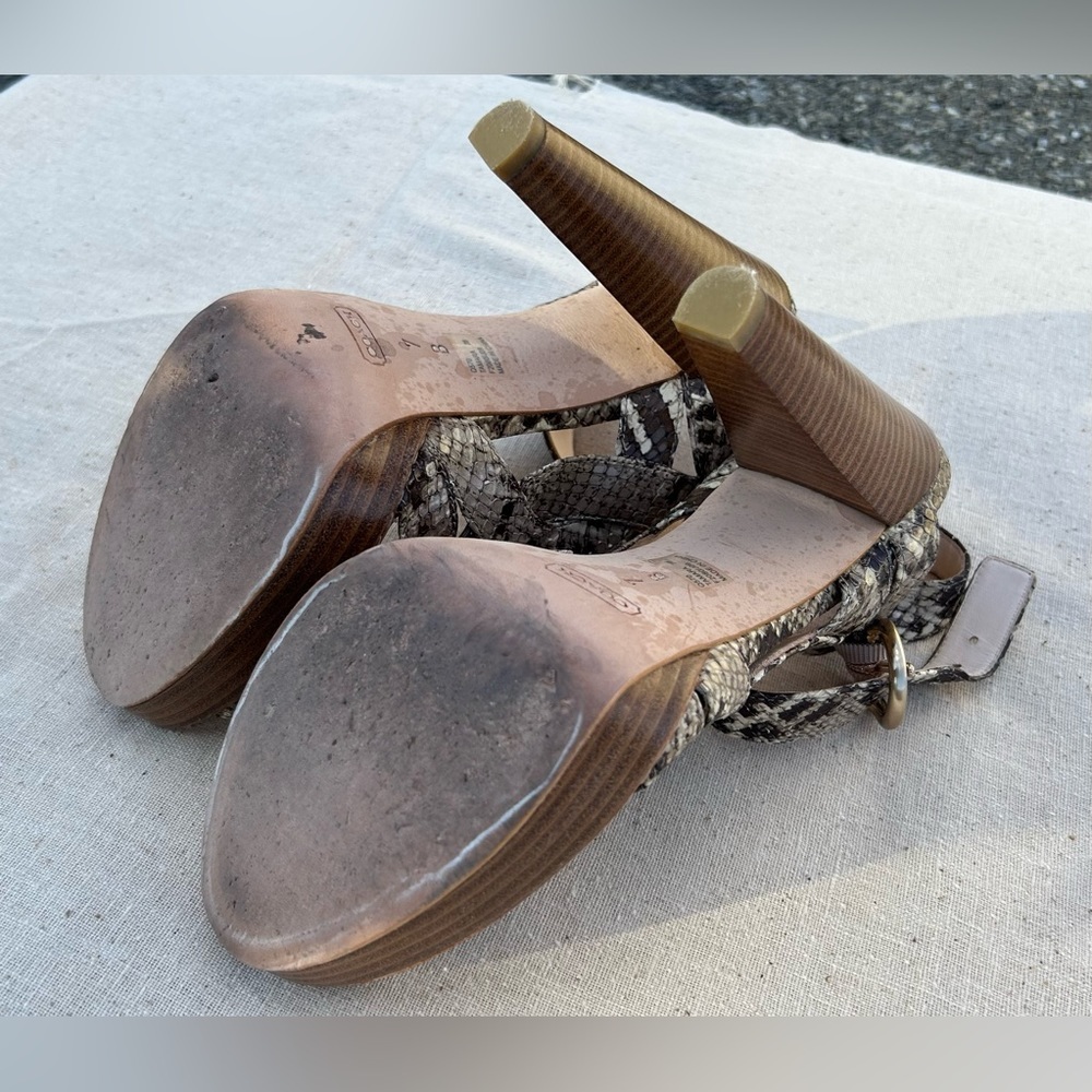 VINTAGE COACH snakeskin leather chunky wooden heel sandal. Size 7 - Picture 7 of 13